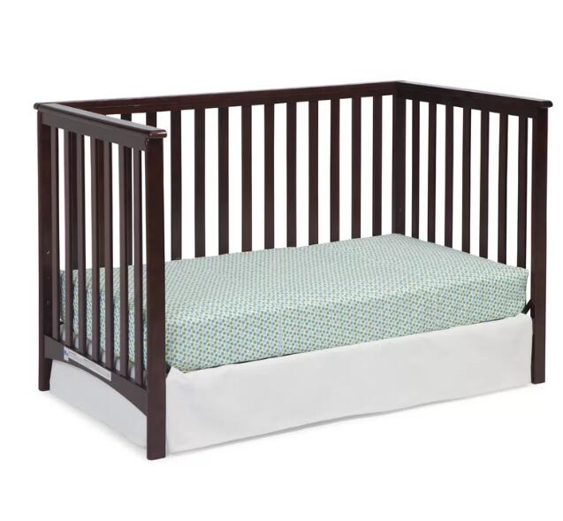 Convertible Solid Wood Baby Crib Classic Style