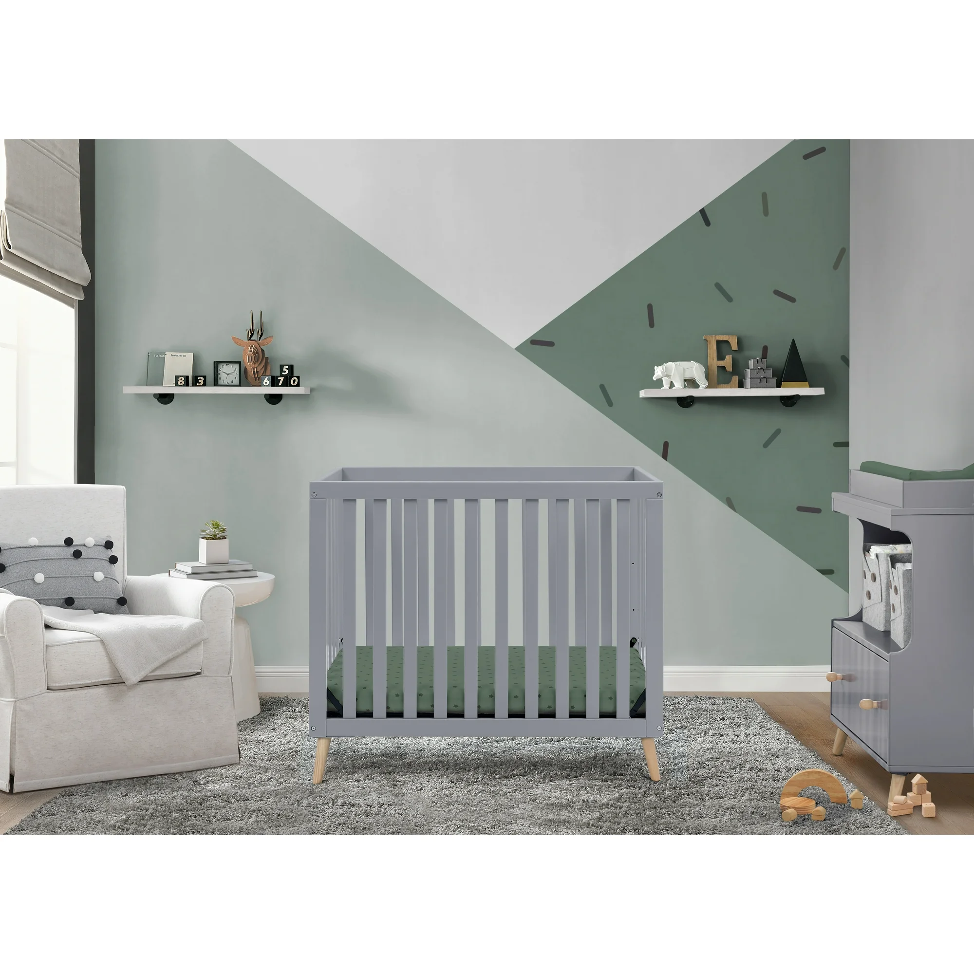 Convertible Mini Baby Crib 